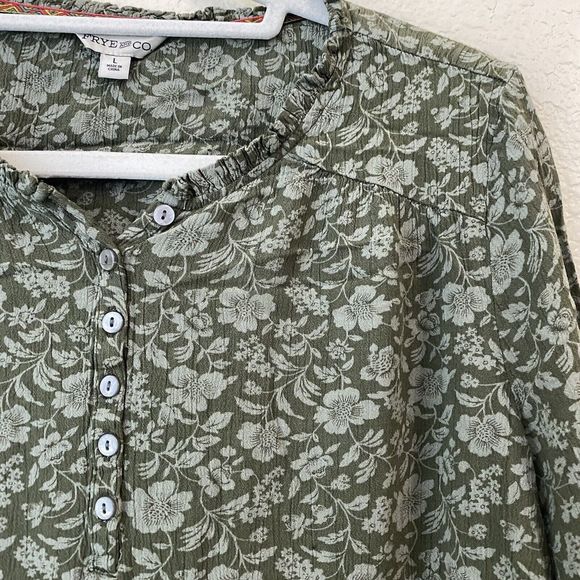 Frye and Co Blouse Top Womens Large Floral Peasant Green Popover - Picture 3 of 7